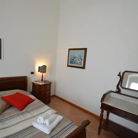 Casa Del Notaio 1 多尔切多